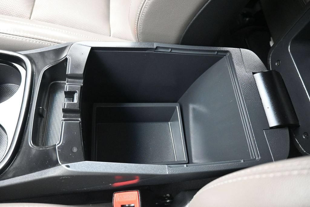 Used 2018 Hyundai Santa Fe AWD w/ SE Ultimate Tech Package 03 image 32
