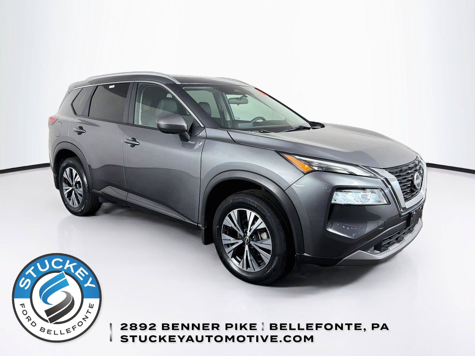 Used 2023 Nissan Rogue SV w/ SV Premium B Package AWD/4WD image 1