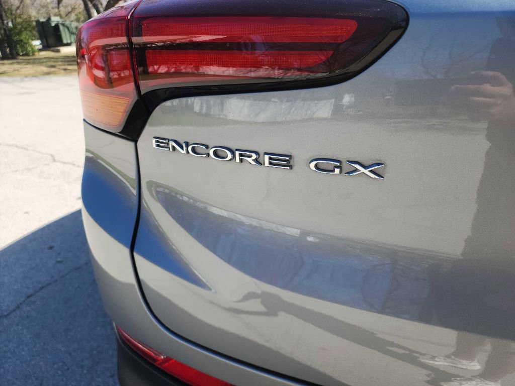 Used 2023 Buick Encore GX Select image 7
