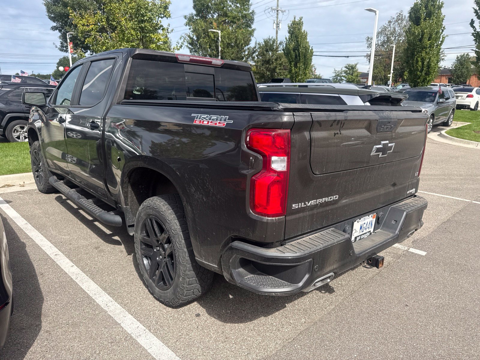 Used 2022 Chevrolet Silverado 1500 LT Trail Boss w/ LT Trail Boss Premium Package AWD/4WD image 4