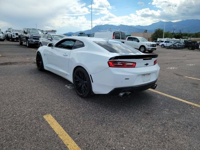 Used 2016 Chevrolet Camaro SS RWD image 7