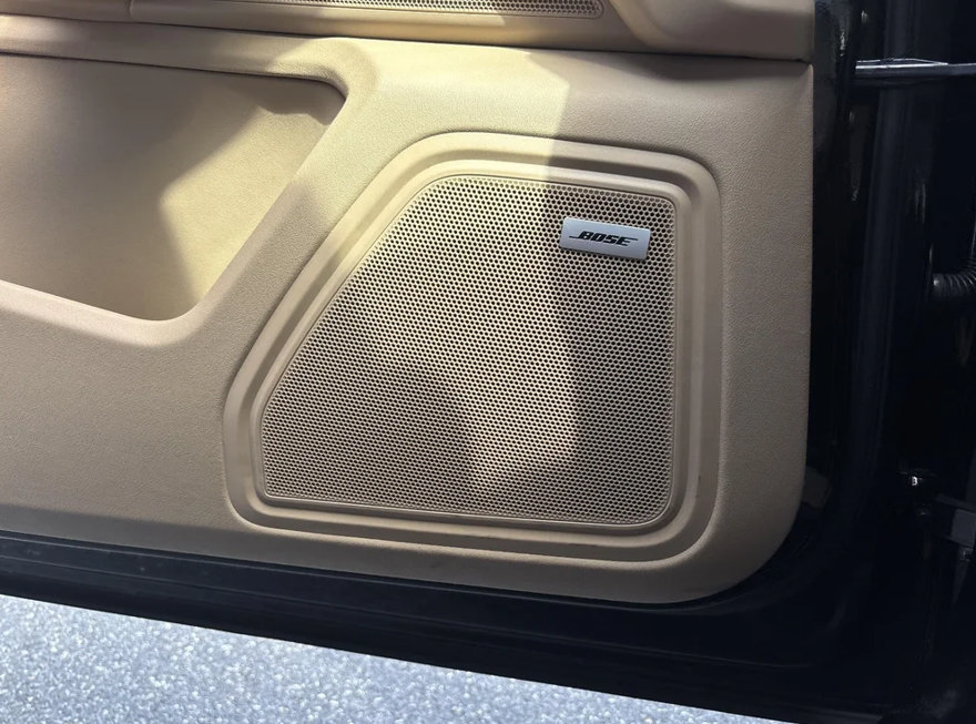 Certified 2023 Porsche Macan S AWD/4WD image 30