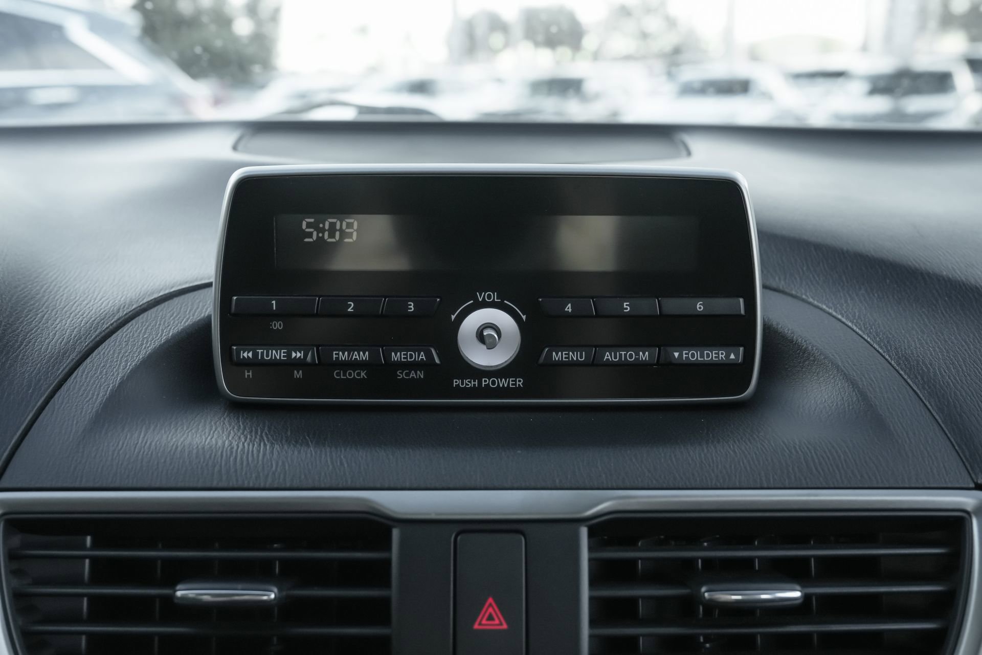 Used 2014 MAZDA MAZDA3 i Sport image 11