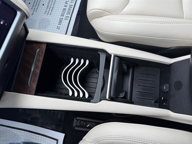 Used 2020 Tesla Model S Long Range Plus image 26