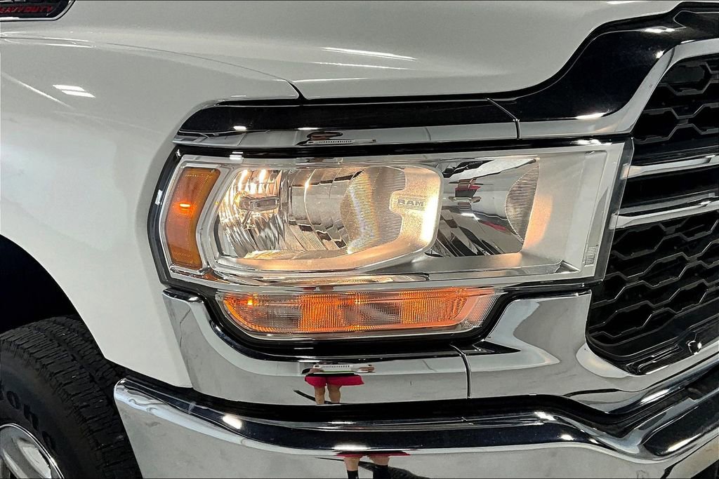Used 2024 RAM 2500 Tradesman w/ Chrome Appearance Group image 37