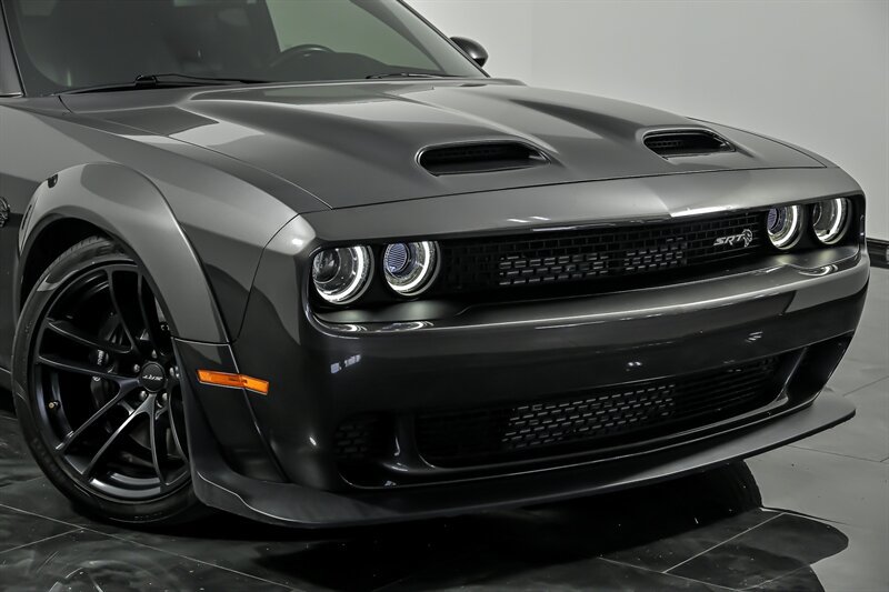 Used 2020 Dodge Challenger SRT Hellcat Redeye RWD image 2