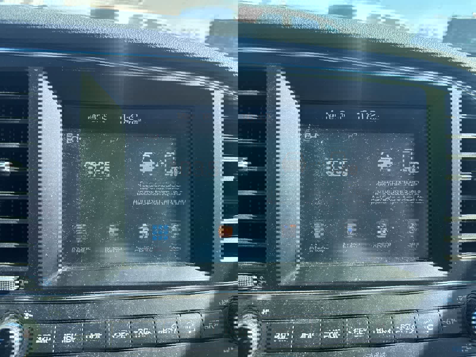 Used 2017 Hyundai Elantra Limited image 18