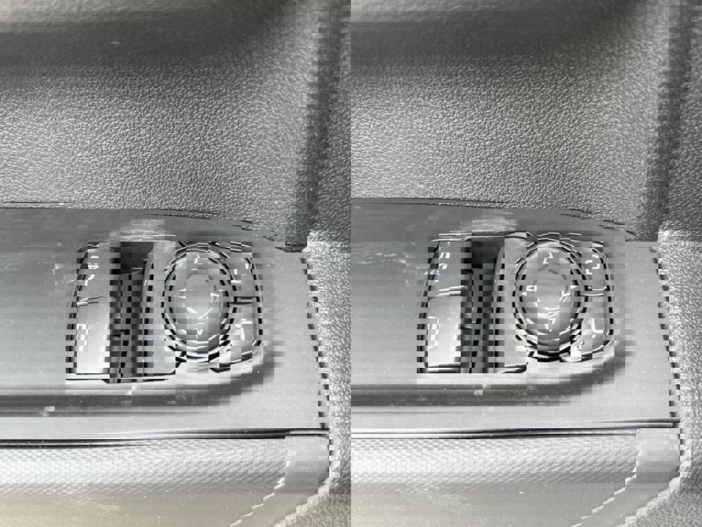 New 2026 GMC Sierra 1500 Pro w/ Pro Value Package image 17