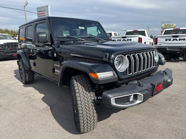 Used 2024 Jeep Wrangler Sahara w/ Technology Group image 9