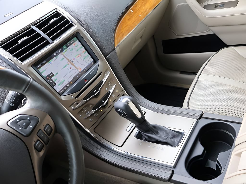 Used 2011 Lincoln MKX 2WD w/ 102A Rapid Spec Order Code image 20