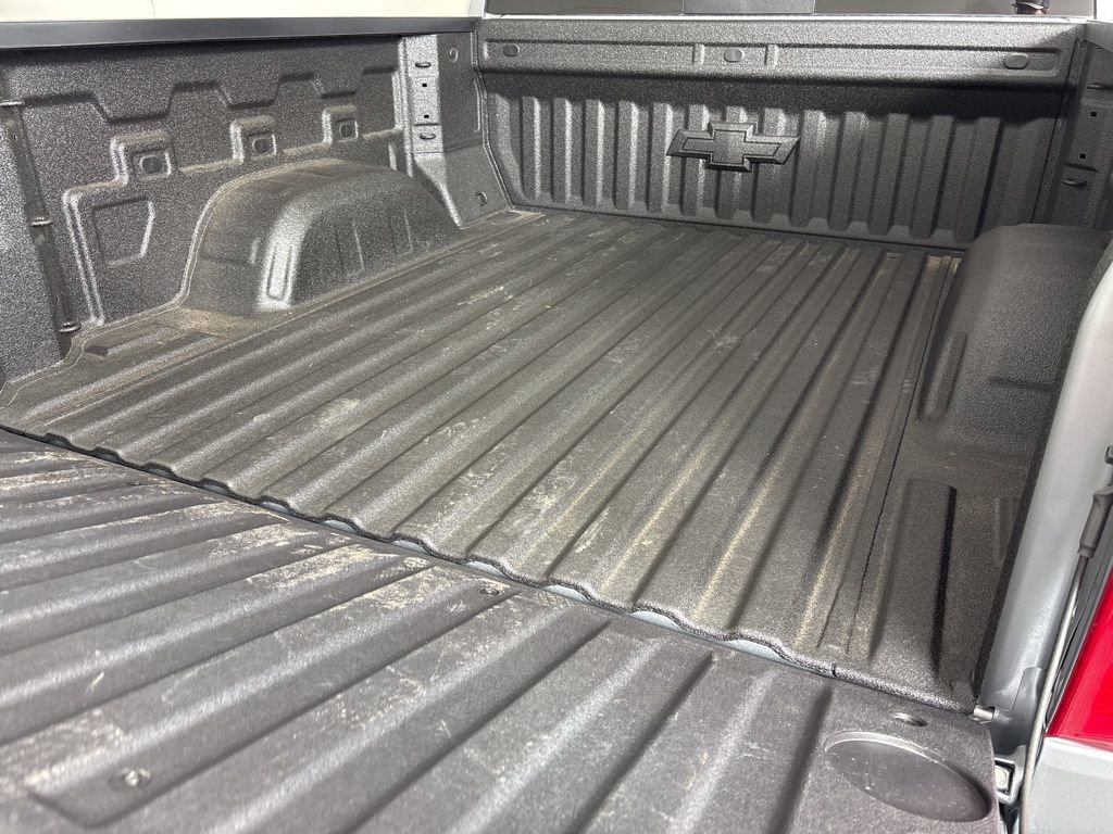 Used 2026 Chevrolet Silverado 1500 LT Trail Boss w/ LT Trail Boss Premium Package image 17