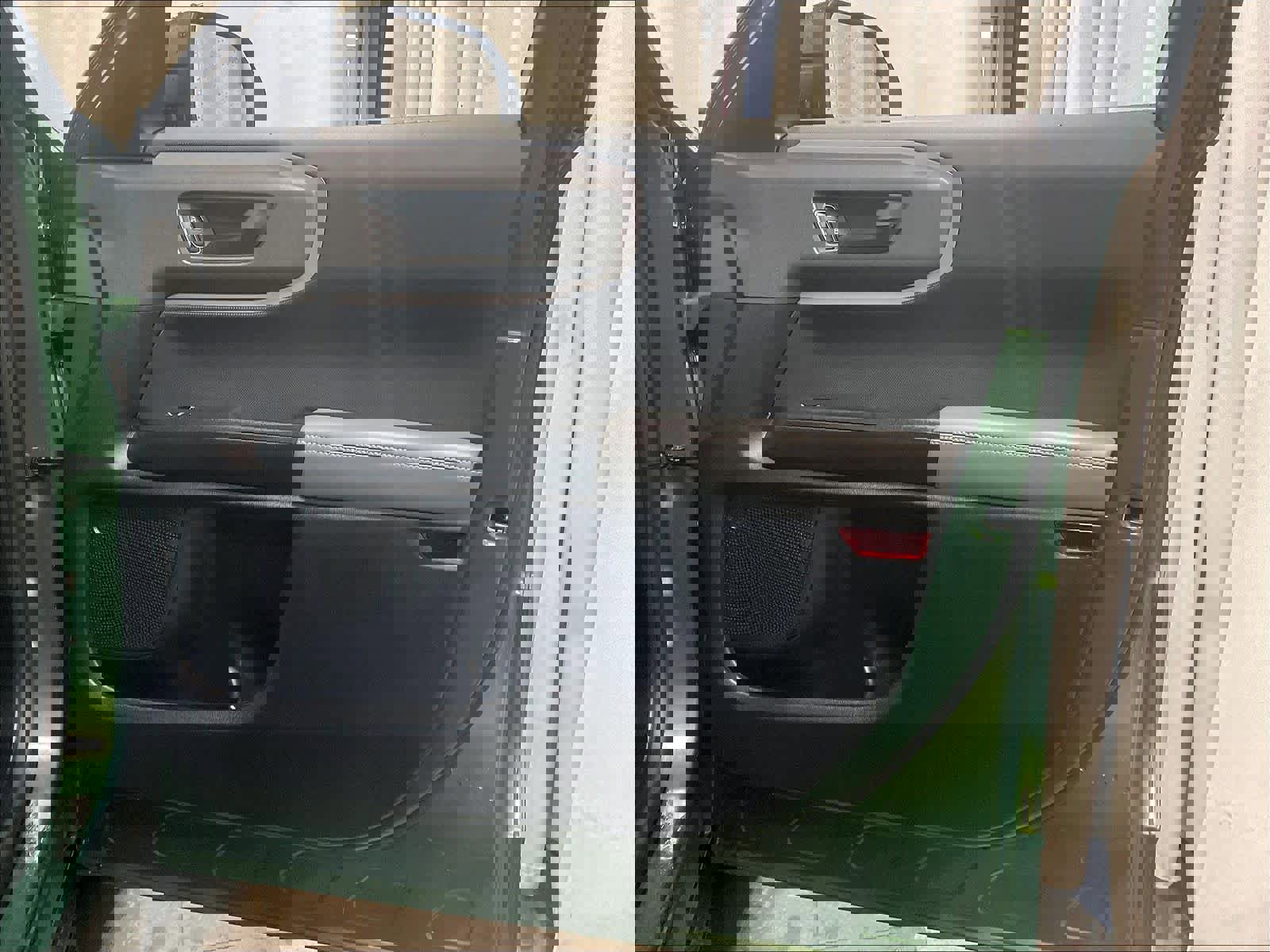 Used 2025 Ford Bronco Sport Badlands image 12