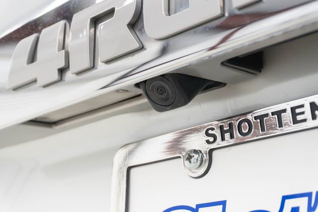 Used 2024 Toyota 4Runner Limited RWD image 7