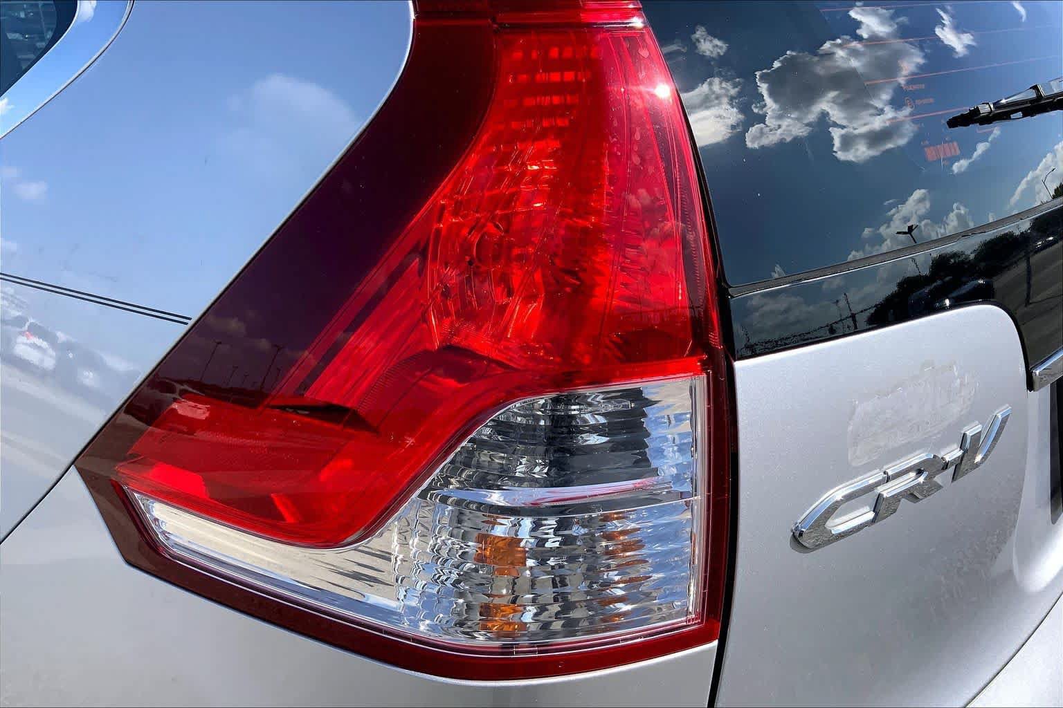 Used 2014 Honda CR-V LX image 28