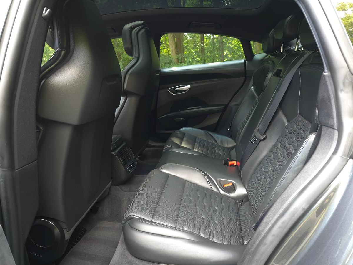 Used 2022 Audi e-tron GT Prestige w/ Prestige Package AWD/4WD image 15
