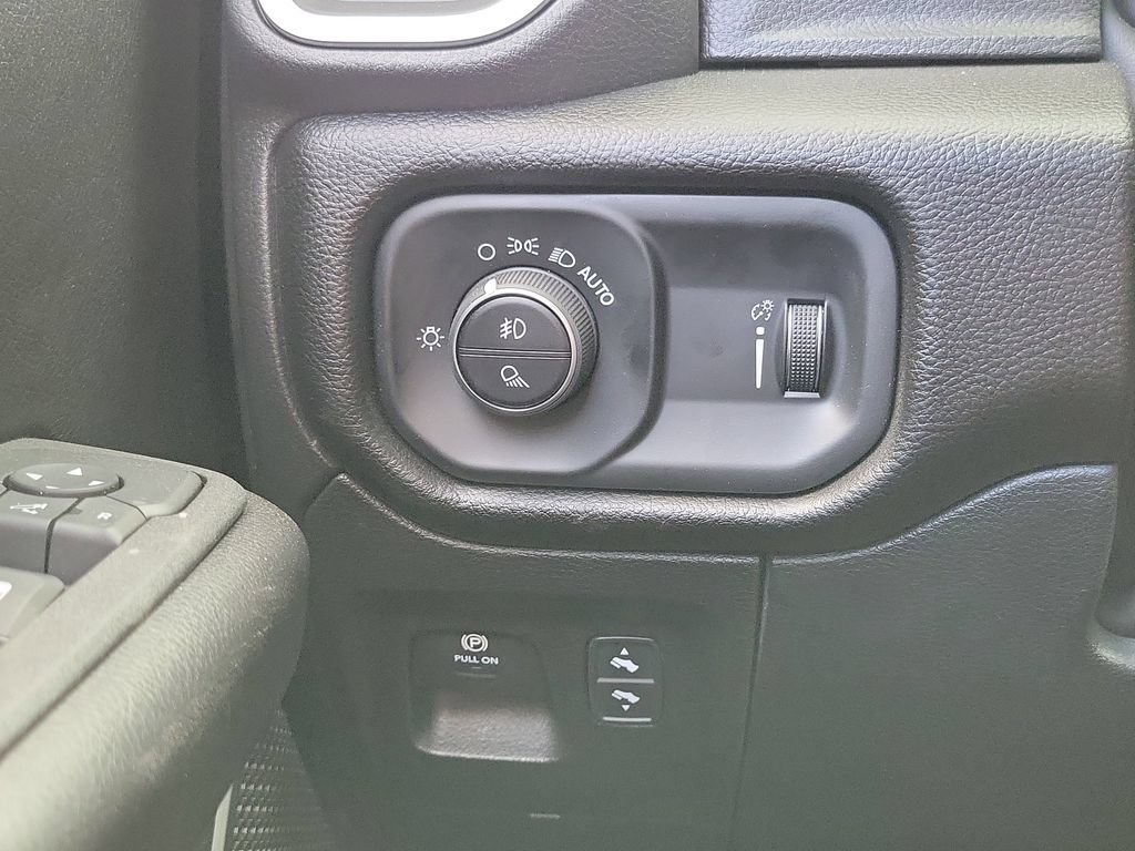 New 2026 RAM 1500 Big Horn AWD/4WD image 13