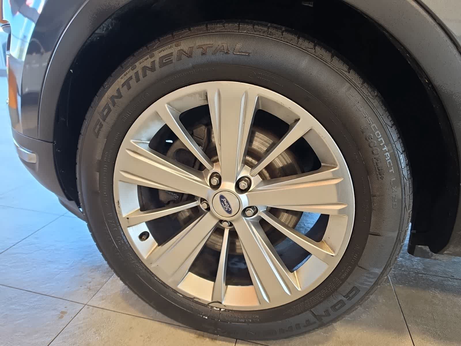 Used 2019 Ford Explorer Limited w/ Class III Trailer Tow Package FWD image 14