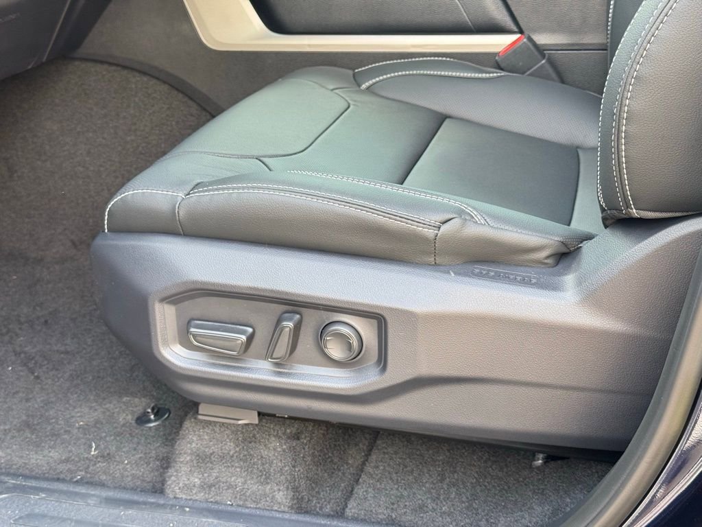 New 2026 Toyota Tundra SR5 AWD/4WD image 16
