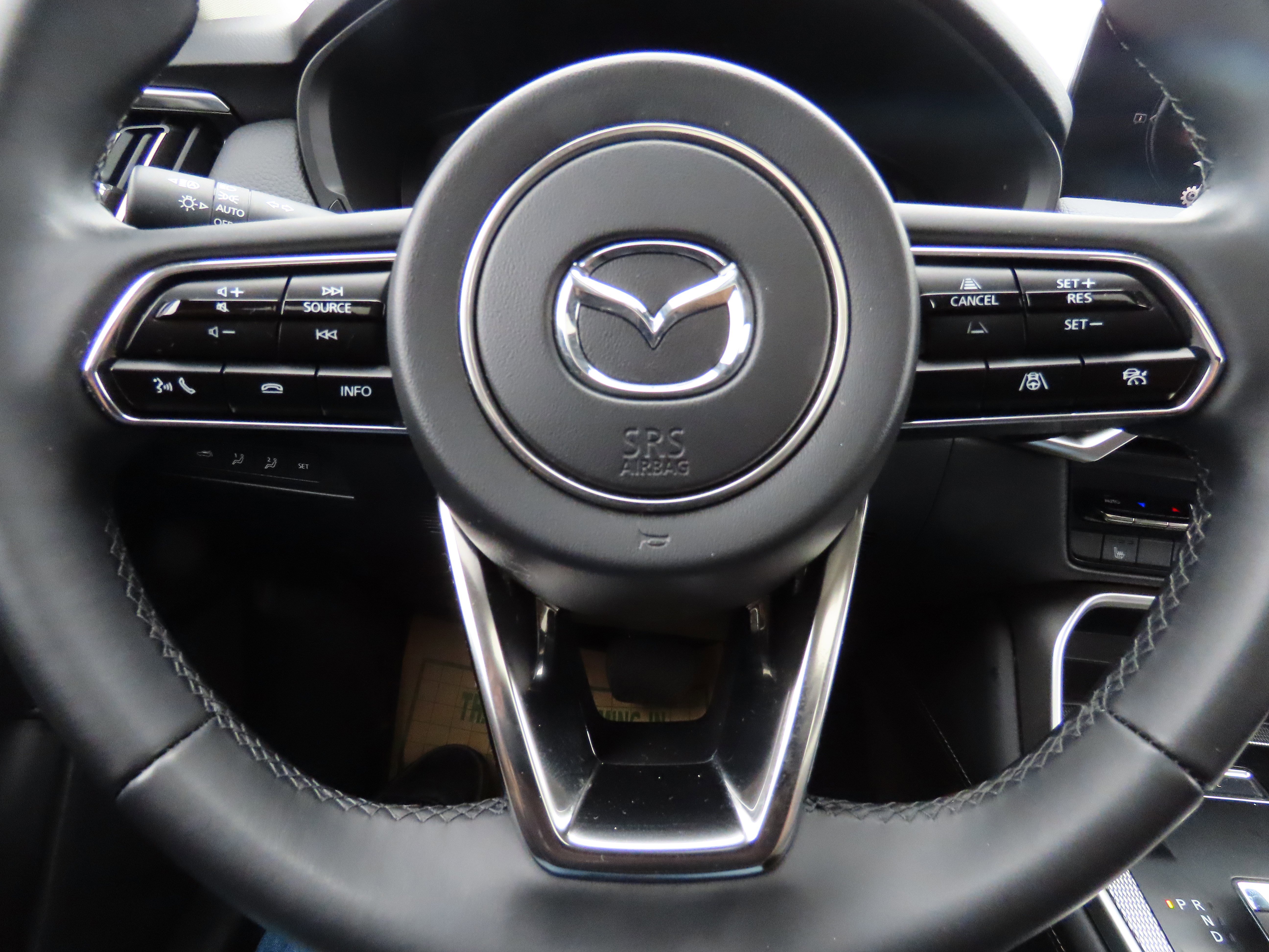 Certified 2025 MAZDA CX-90 Plug-In Hybrid w/Premium Sport image 34