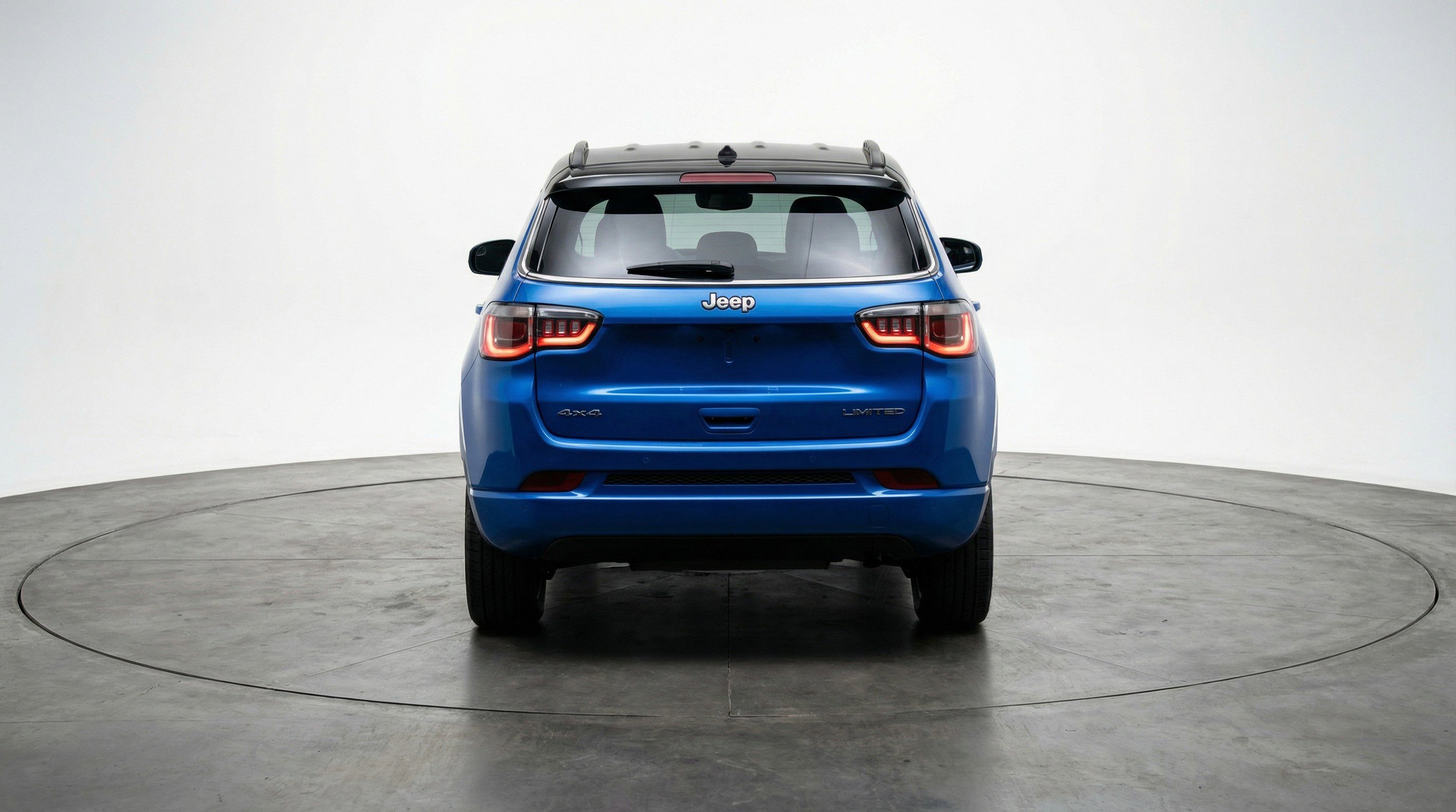 Used 2025 Jeep Compass Limited image 7