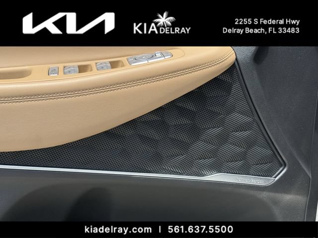 Used 2023 Hyundai Santa Fe Calligraphy w/ Cargo Package FWD image 18