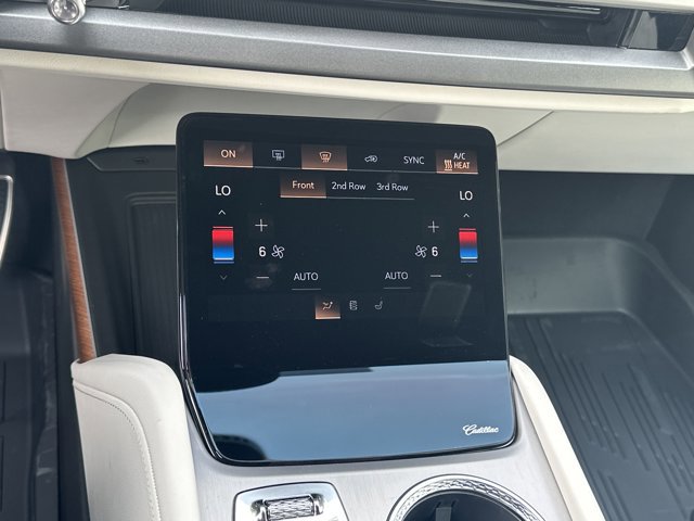 New 2026 Cadillac Vistiq Luxury w/ LPO, Floor Liner Package image 18
