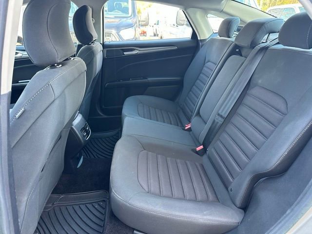 Certified 2017 Ford Fusion SE image 14