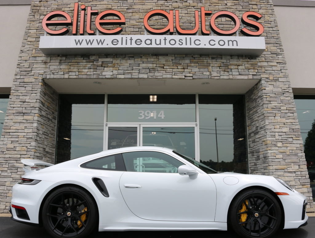 Used 2021 Porsche 911 Coupe image 3