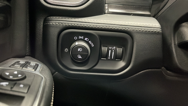 Used 2023 RAM 2500 Rebel w/ Level 2 Equipment Group AWD/4WD image 43