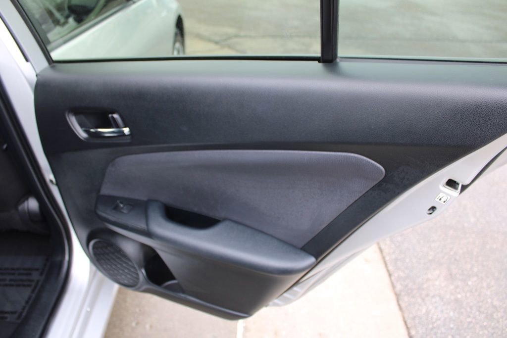 Used 2020 Toyota Prius LE image 24