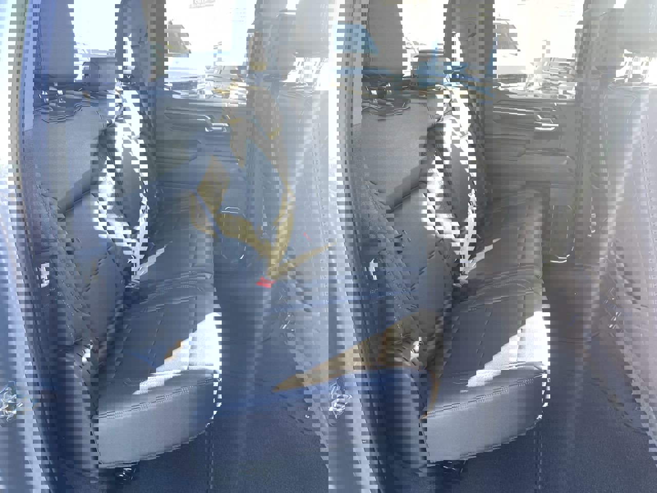 Certified 2024 GMC Sierra 1500 SLT image 27