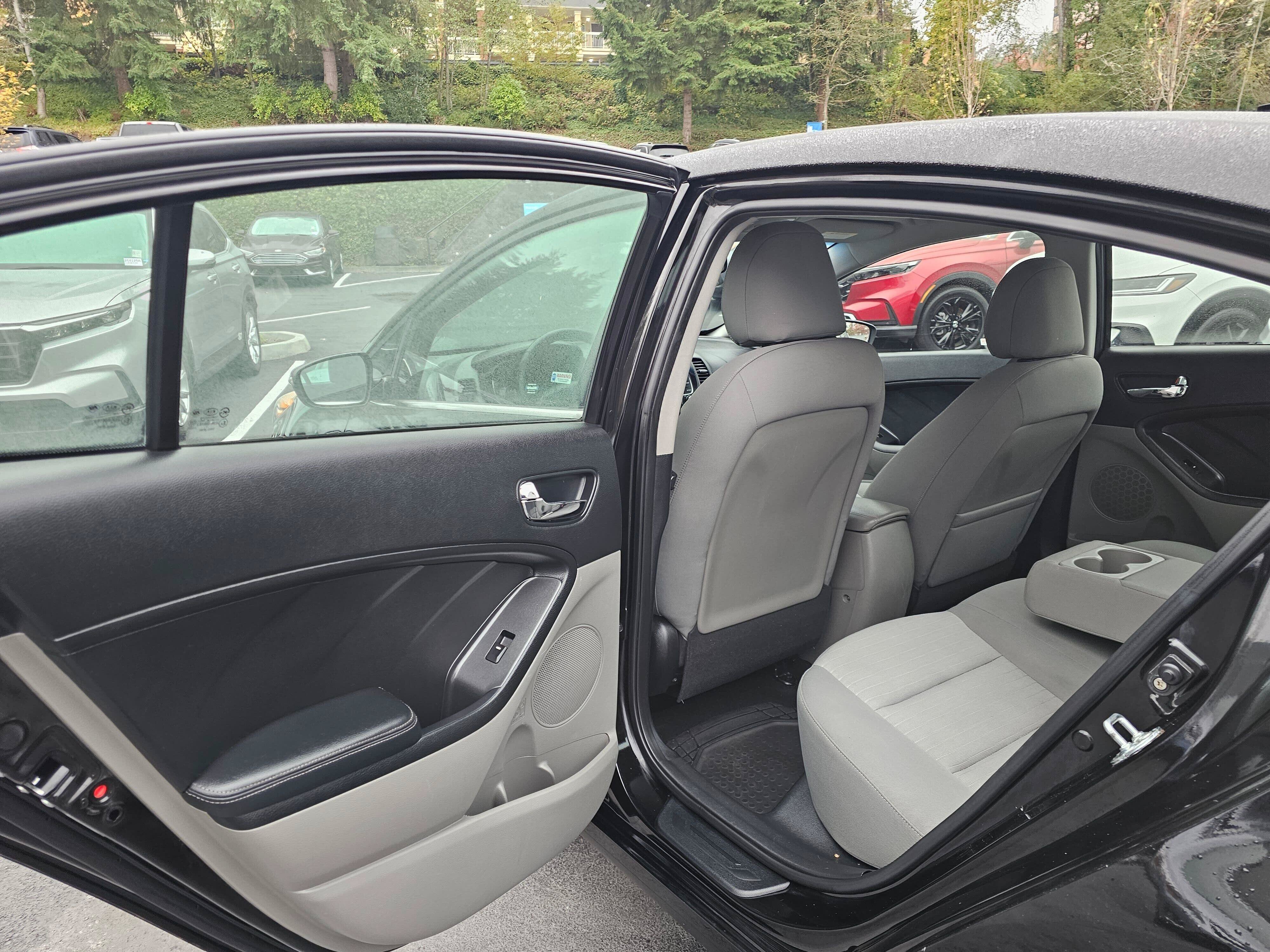 Used 2014 Kia Forte EX FWD image 19