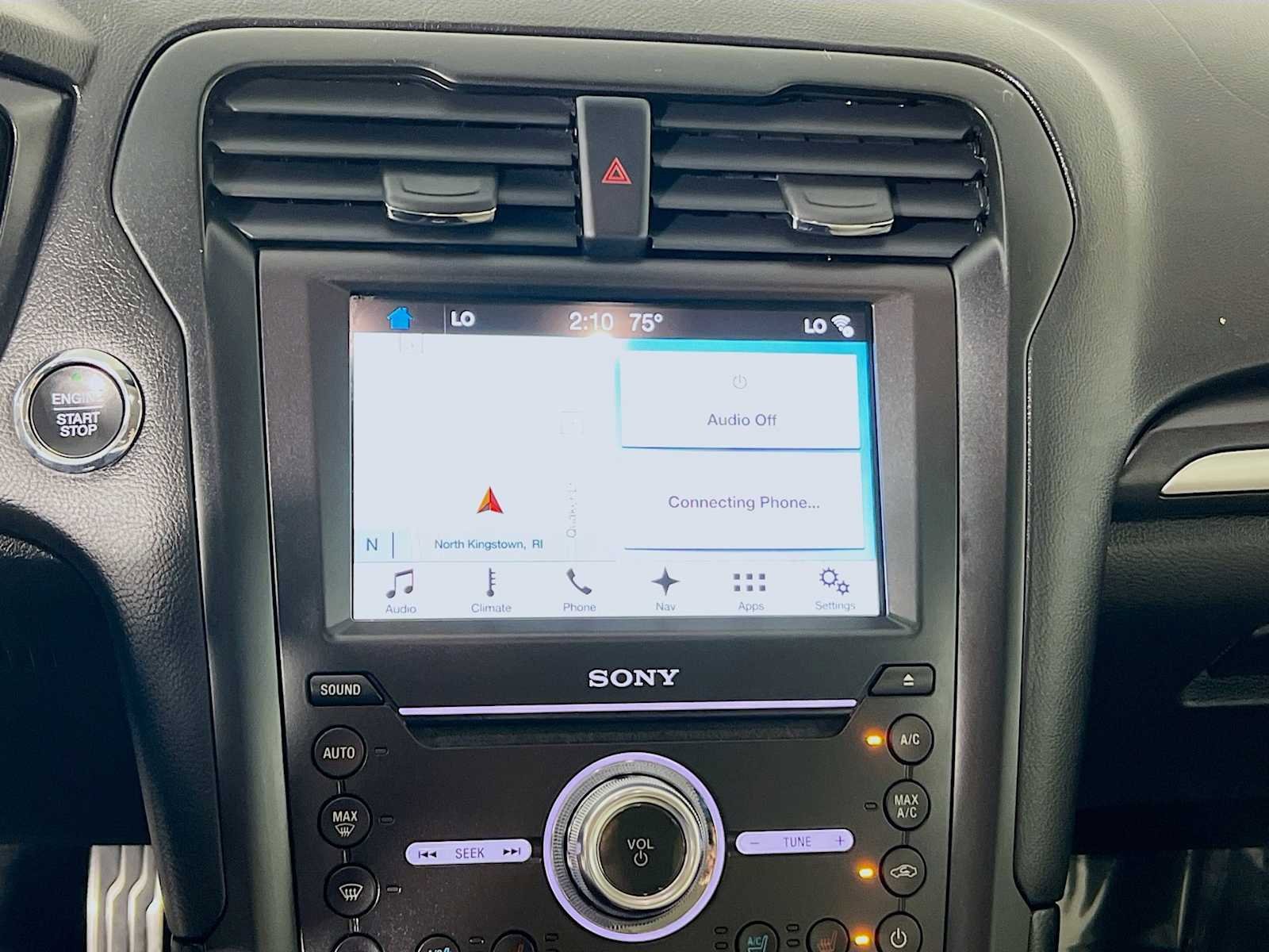 Used 2018 Ford Fusion Energi Titanium FWD image 15