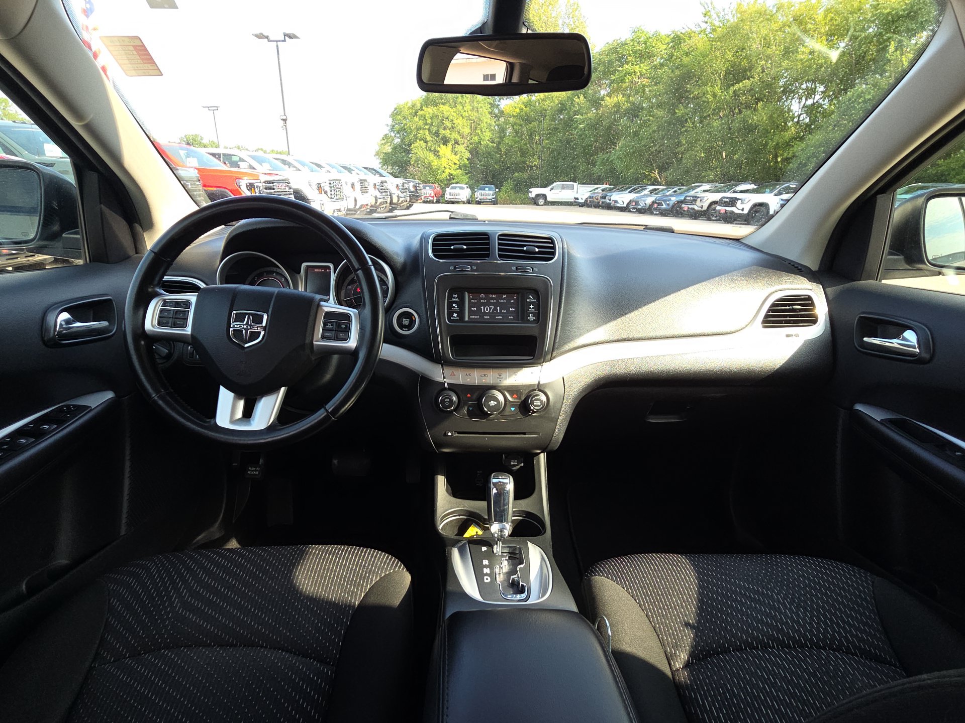 Used 2020 Dodge Journey SE w/ SE Popular Equipment Group FWD image 28