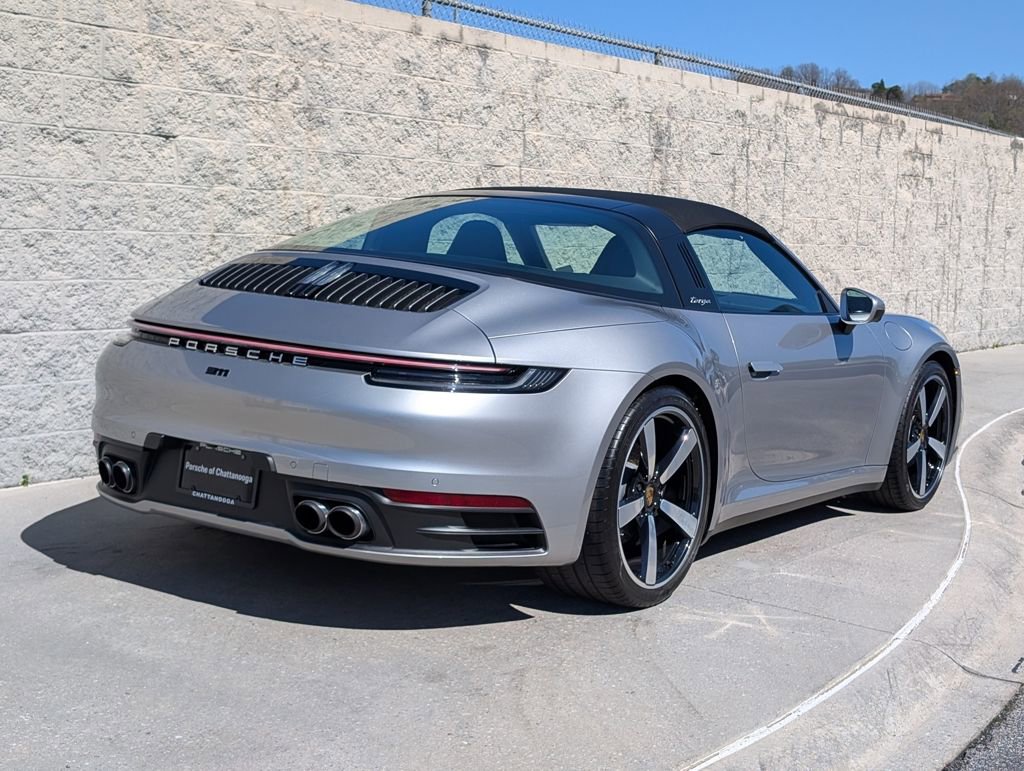 Certified 2021 Porsche 911 Targa 4 w/ Premium Package image 7