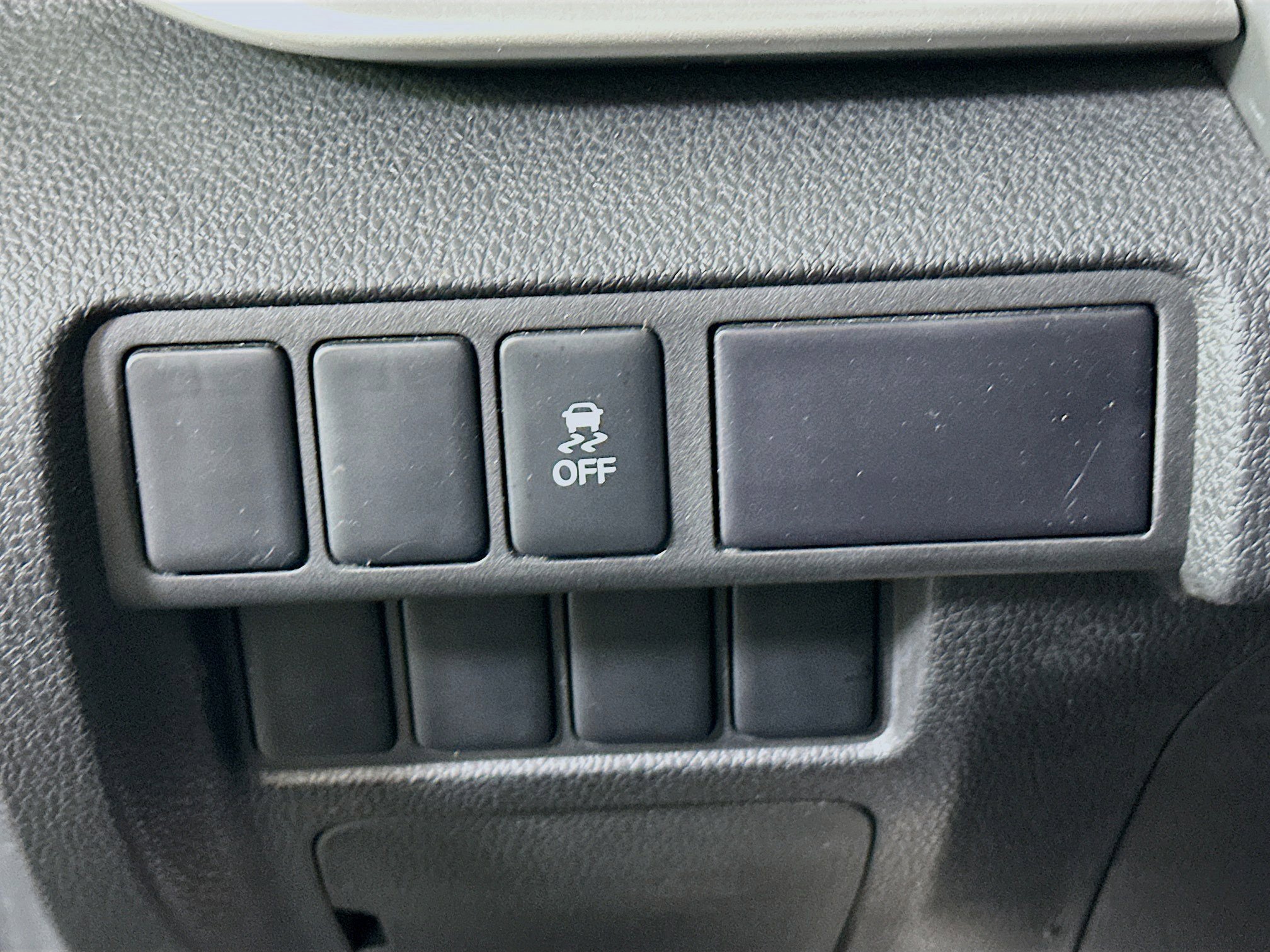 Used 2019 Mitsubishi Eclipse Cross SE image 16