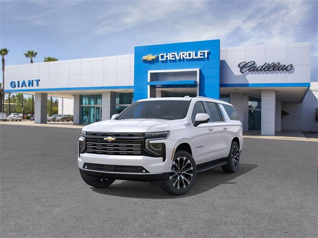 New 2025 Chevrolet Suburban High Country w/ Sun And Tow Package image 9