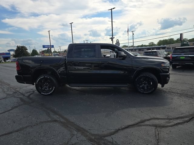 Used 2025 RAM 1500 Big Horn AWD/4WD image 9