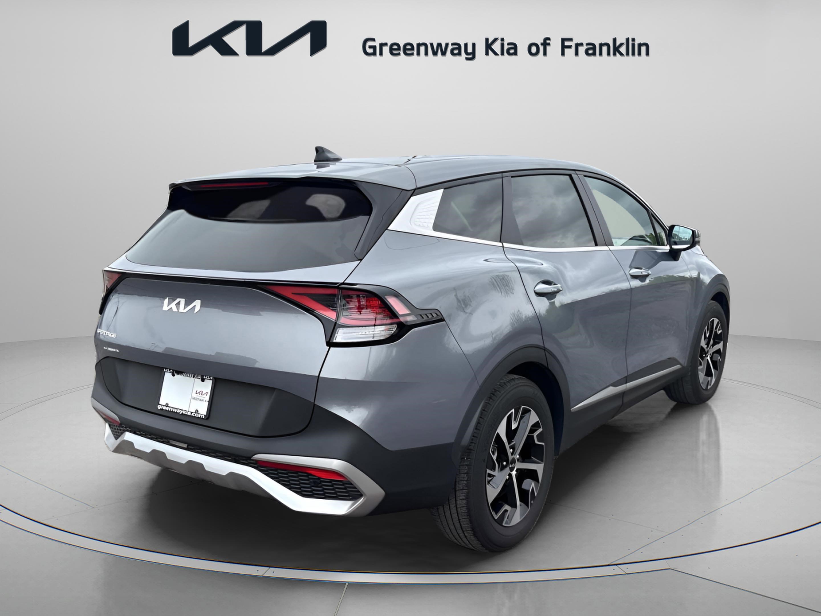 Used 2023 Kia Sportage EX image 7