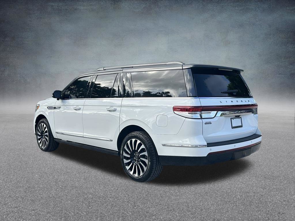 Used 2022 Lincoln Navigator L Black Label AWD/4WD image 7