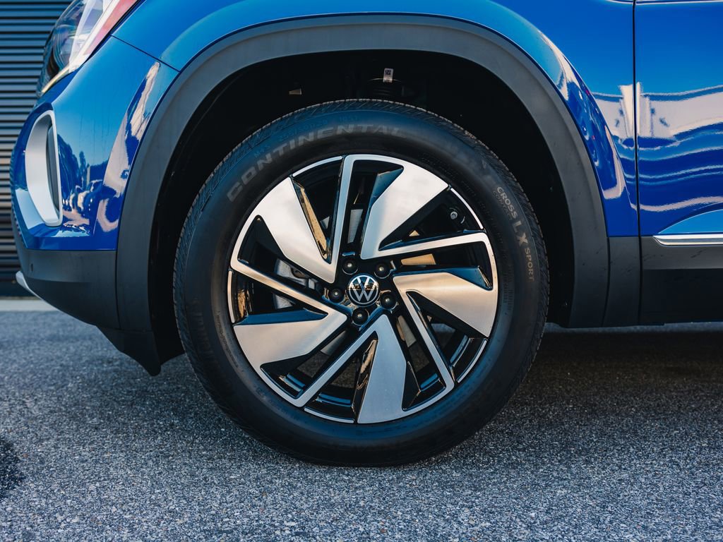 New 2025 Volkswagen Atlas SEL image 19