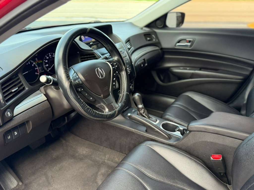 Used 2019 Acura ILX FWD image 7