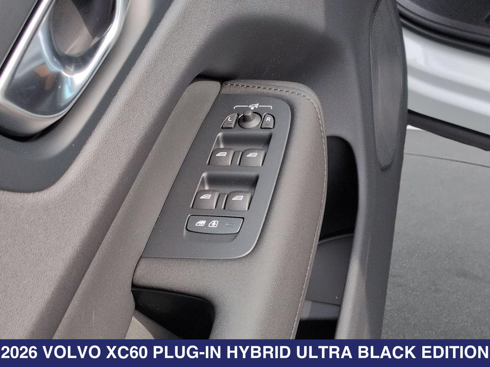 New 2026 Volvo XC60 T8 Ultra w/ Protection Package Premier AWD/4WD image 9