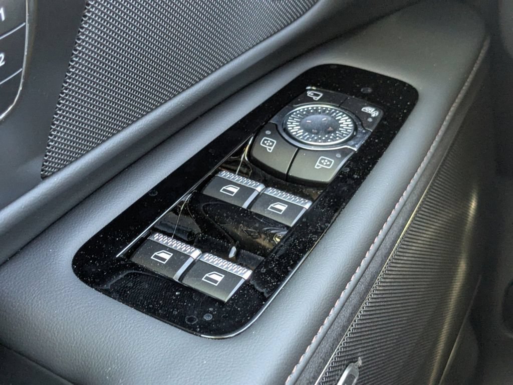 New 2026 Lincoln Nautilus Reserve AWD/4WD image 26