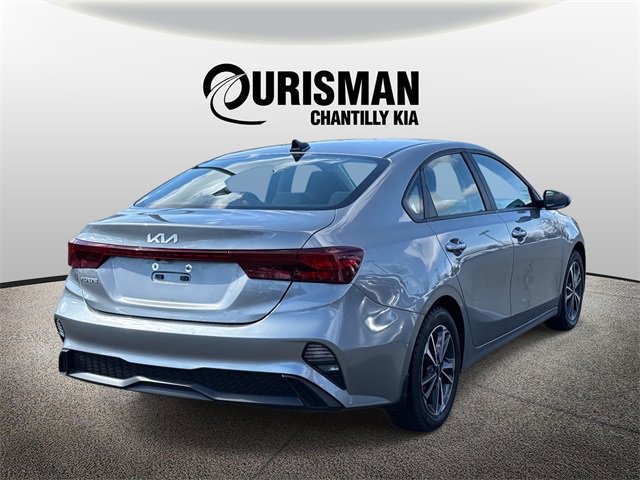 Used 2024 Kia Forte LXS image 2