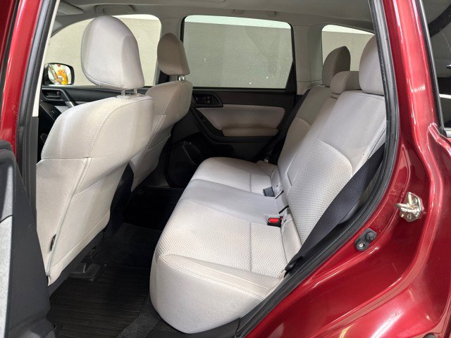 Used 2017 Subaru Forester 2.5i Premium w/ All-Weather Package image 32