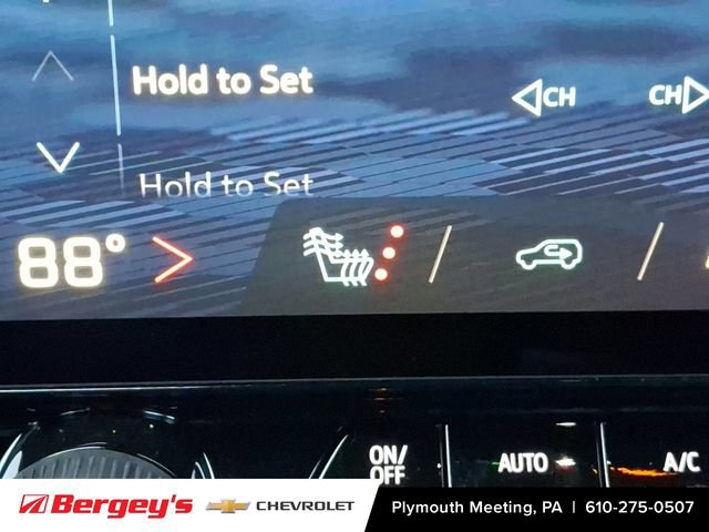 New 2026 Chevrolet Blazer EV LT image 14