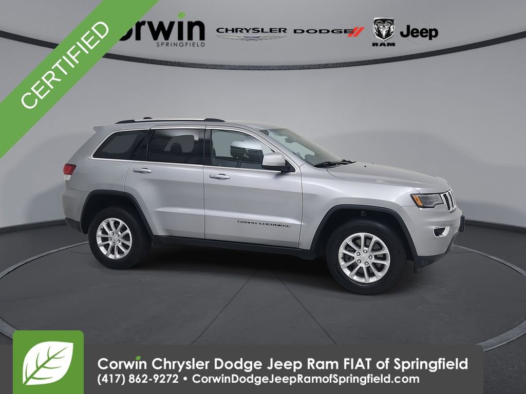 Used 2021 Jeep Grand Cherokee Laredo AWD/4WD image 1