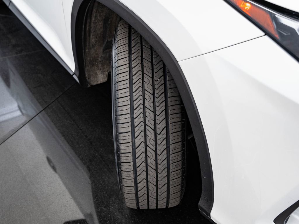 Used 2022 Lexus RX 450hL Luxury w/ Cold Area Package (CT) image 51