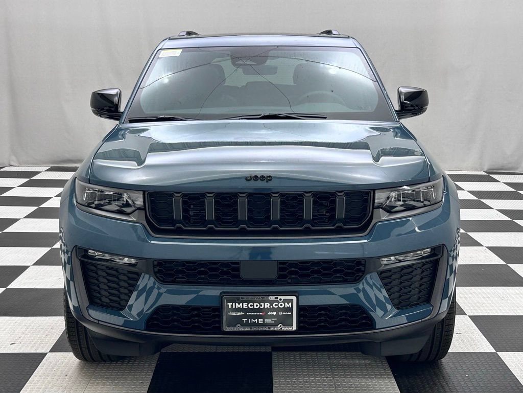 New 2026 Jeep Grand Cherokee Limited w/ Limited Altitude Package AWD/4WD image 3